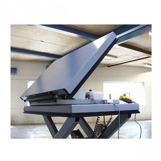 可傾斜升降平臺